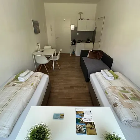 Urban Apartment Kremsmuenster